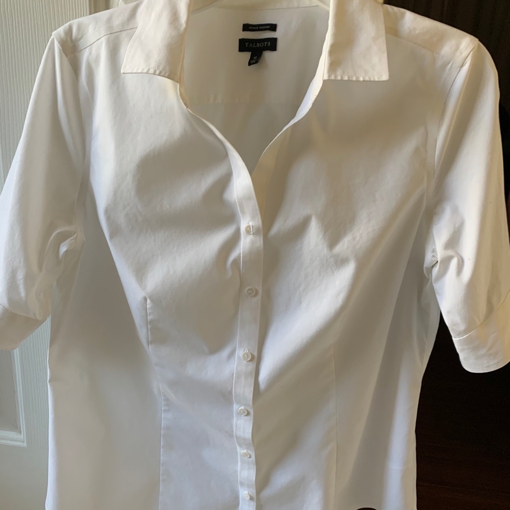 White blouse - Picture 6 of 6